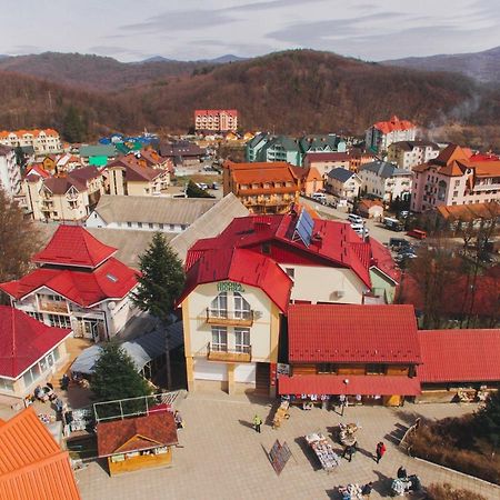 Kvasova Voda Поляна Экстерьер фото